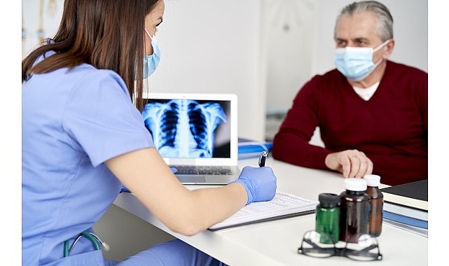 Akciğer kanserinin en çarpıcı yönlerinden biri, büyük ölçüde önlenebilir nedenlere