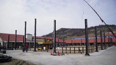 Aliağa Belediyesi’nin özel gereksinimli bireylerin sosyal, psikolojik ve fiziksel gelişimlerine