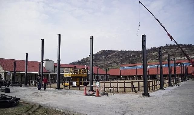 Aliağa Belediyesi’nin özel gereksinimli bireylerin sosyal, psikolojik ve fiziksel gelişimlerine