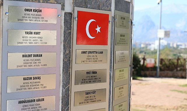 Antalya Büyükşehir Cumhuriyet Dönemi Antalya Şehitleri Anıtı’nı restore etti.  Anıtta