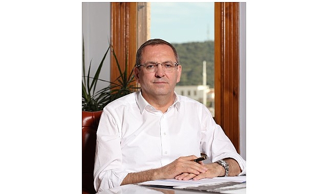 Ayvalık Belediye Başkanı Mesut Ergin, Ayvalık Belediyesi olarak, 25 Kasım