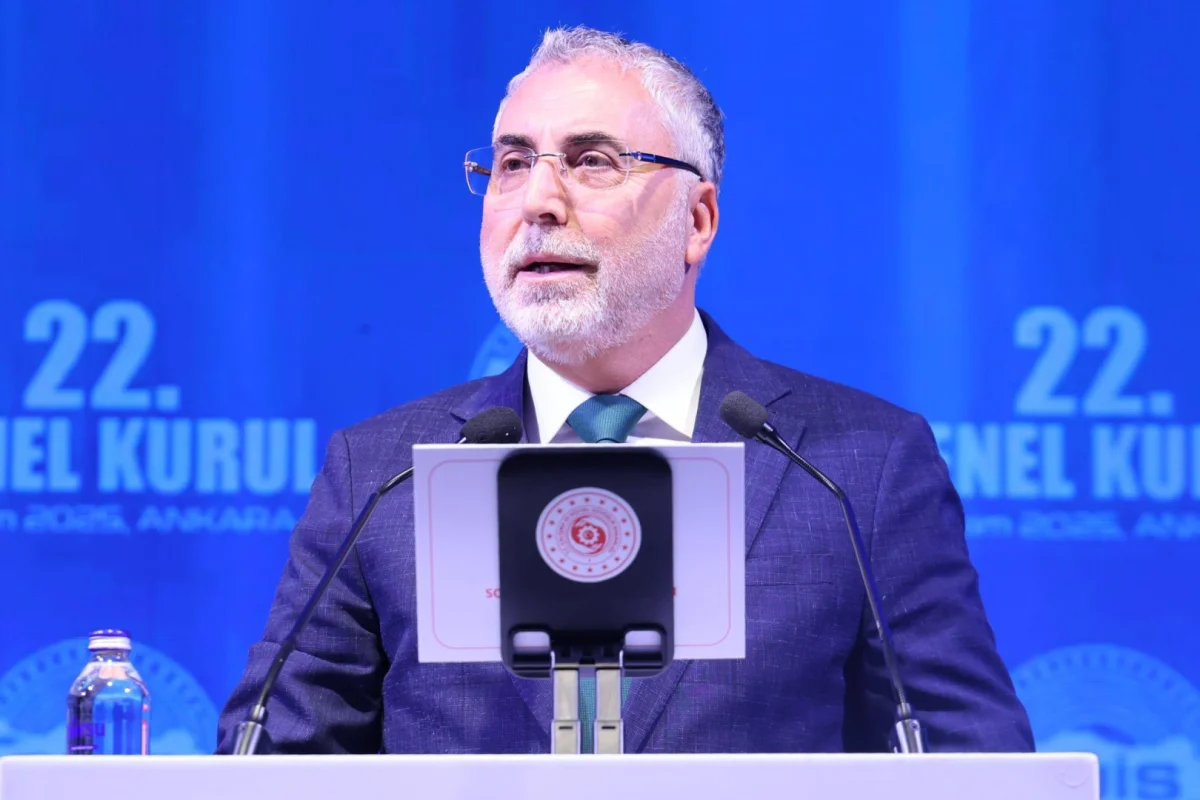 Çalışma ve Sosyal Güvenlik Bakanı Vedat Işıkhan, Ekim ayına ilişkin