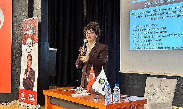 Bakırköy Belediyesi’nin her Cuma İspirtohane Kültür Merkezi’nde düzenlediği “Bakırköy Muhabbeti” söyleşilerinin