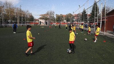 Konya Büyükşehir Belediyesi’nin merkez dışındaki 28 ilçede 6-16 yaş arası