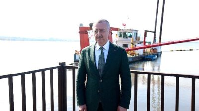 Kocaeli Büyükşehir Belediyesi'nin Dip Çamuru Temizliği Projesi ile adeta yeniden