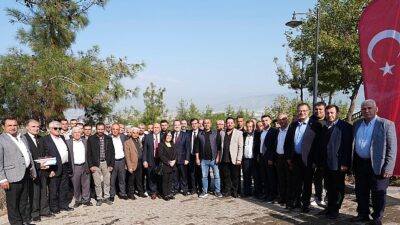 Manisa Büyükşehir Belediye Başkanı Besim Dutlulu, Sarıgöl’de mahalle muhtarları ve