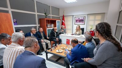 Konaklıların Başkan Nilüfer Çınarlı Mutlu ve bürokratlarıyla birebir görüşerek taleplerini