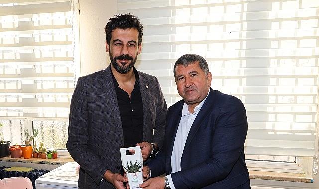 Bayındır Belediye Başkanı Davut Sakarsu, 24 Kasım Öğretmenler Günü kapsamında