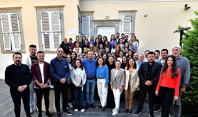 Bornova Belediyesi, 24 Kasım Öğretmenler Günü’nü Dramalılar Köşkü’nde