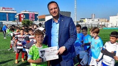 Bornova Belediye Başkanı Ömer Eşki, Ulu Önder Gazi Mustafa Kemal Atatürk’ün