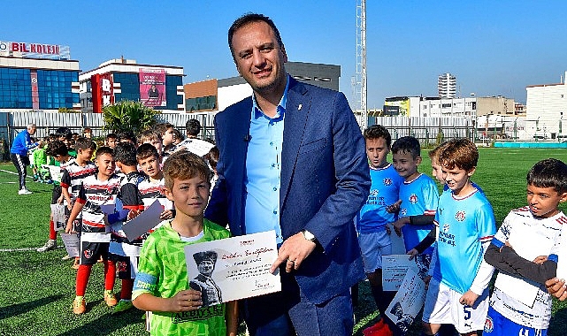 Bornova Belediye Başkanı Ömer Eşki, Ulu Önder Gazi Mustafa Kemal Atatürk’ün