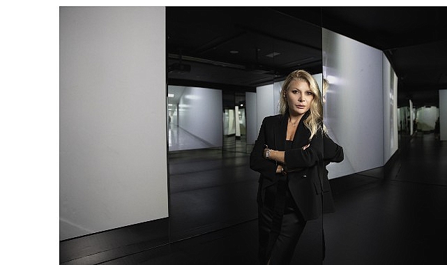 Borusan Contemporary’nin 2025-2026 sezon sergisi “Dönüşen Yeryüzü”, çağımızın en önemli görsel tanıklarından biri