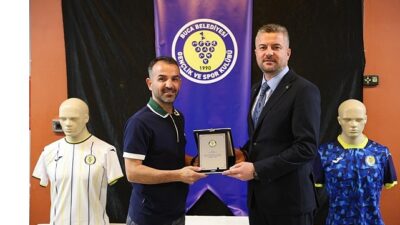 Buca Belediyespor Kulübü'nün altyapı gelişimine ve farklı spor branşlarına destek