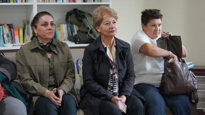 Burhaniye Belediyesi Kadın Danışma Merkezi’nde Etkileşimli İngilizce Atölyesi gerçekleştirildi.