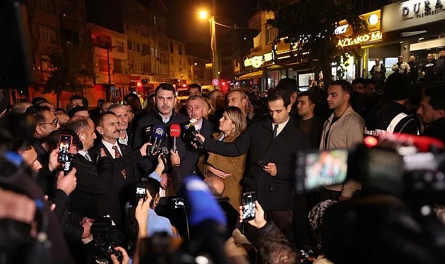 Kocaeli Büyükşehir Belediye Başkanı Tahir Büyükakın, Kocaeli Valisi İlhami Aktaş,