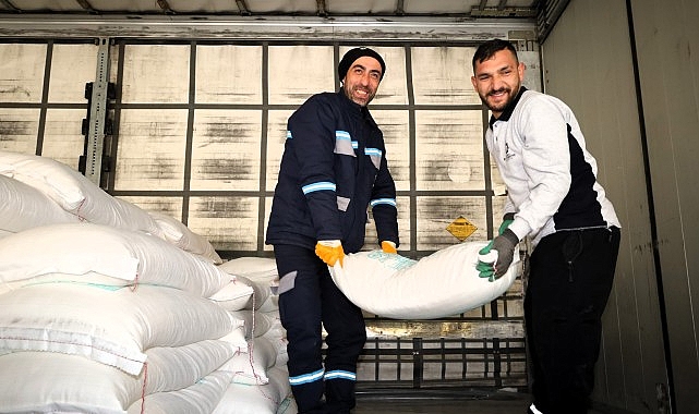 Kocaeli Büyükşehir Belediyesi, arıcılığı güçlendirmek ve üreticilerin maliyetlerini azaltmak amacıyla