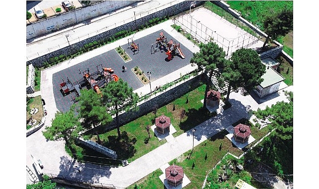 Canik Belediye Başkanı İbrahim Sandıkçı, aydınlatma çalışmaları ve hizmete sundukları