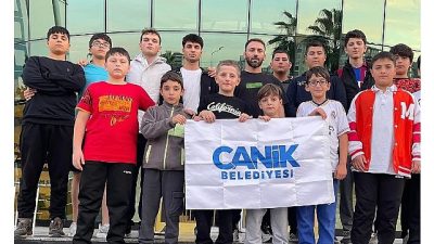 Canik Belediyespor Kulübü sporcuları, İl güreş şampiyonasına damga vurdu. 6'sı