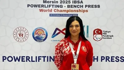 Çankaya Belediyesi Görme Engelliler Spor Kulübü sporcuları, Mersin’de yapılan Görme