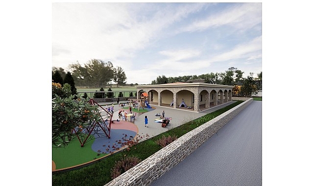 Alaçatı Mahallesi’nde bulunan 1600 m² alanda çocuk oyun grupları ve yeşil alanla