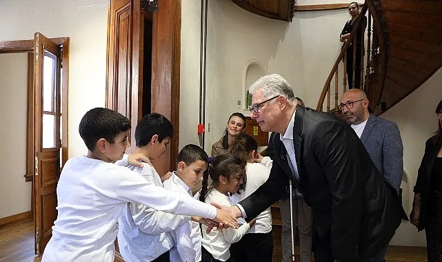 Mudanya Belediyesi, sanatı herkes için erişilebilir kılmak amacıyla Cumhuriyet Galerisi’nde