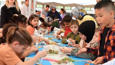 Osmangazi Belediyesi tarafından bu birincisi düzenlenen Osmangazi Kitap Fuarı, 9