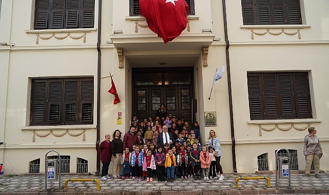 Edremit Belediyesi tarafından restore edilerek kente kazandırılan Atatürk Kültür Evi,