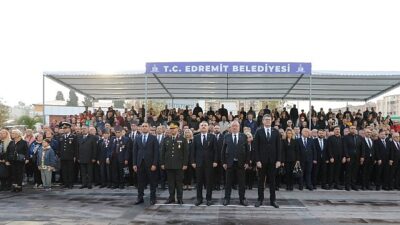 Türkiye Cumhuriyeti’nin kurucusu Ulu Önder Gazi Mustafa Kemal Atatürk, aramızdan