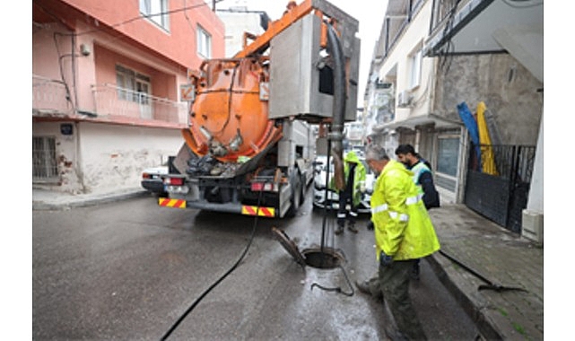 Meteoroloji Genel Müdürlüğü’nün İzmir için verdiği 28 Kasım tarihli “sarı