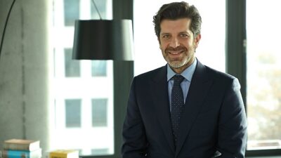 Uluslararası danışmanlık hizmetleri şirketi EY, 29 ülkeden 15.000 çalışanın ve