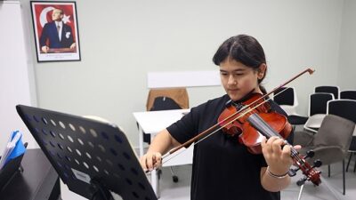 Antalya Büyükşehir Belediyesi İsmail Baha Sürelsan Konservatuvarı’nda 2025-2026 eğitim öğretim