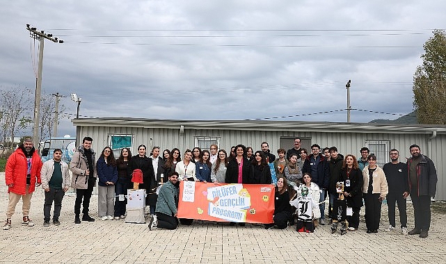 Nilüfer Belediyesi’nin ev sahipliğinde gerçekleşen “İklim Krizi ve Doğa Etkinliği”,