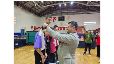 Gölcük’te 10 Kasım Atatürk'ü Anma Günü ve Atatürk Haftası kapsamında