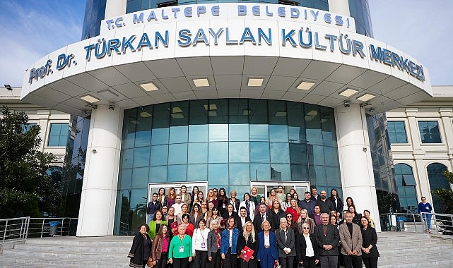 Maltepe Belediyesi, 25 Kasım Kadına Yönelik Şiddetle Mücadele Günü kapsamında