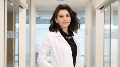 Üsküdar Üniversitesi Diş Hastanesi Periodontoloji Uzmanı Dr. Öğr. Üyesi Nihal