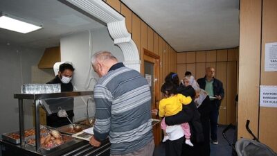 Kocaeli Büyükşehir Belediyesi, şehir dışından tedavi için Kocaeli’ye gelen hasta