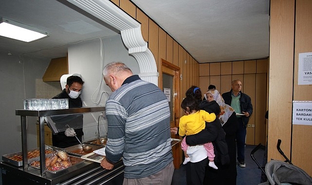 Kocaeli Büyükşehir Belediyesi, şehir dışından tedavi için Kocaeli’ye gelen hasta