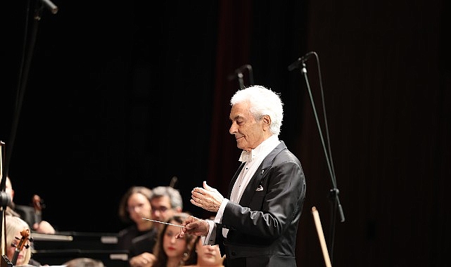 DenizBank’ın 21 yıldır desteklediği İstanbul Devlet Senfoni Orkestrası (İDSO), Öğretmenler Günü’nü