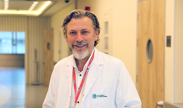 Üsküdar Üniversitesi NPİSTANBUL Hastanesi Nöroloji Uzmanı Prof. Dr. Sultan Tarlacı, sağlıklı
