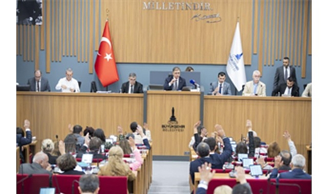 İzmir Büyükşehir Belediye Başkanı Dr. Cemil Tugay idaresinde toplanan İzmir