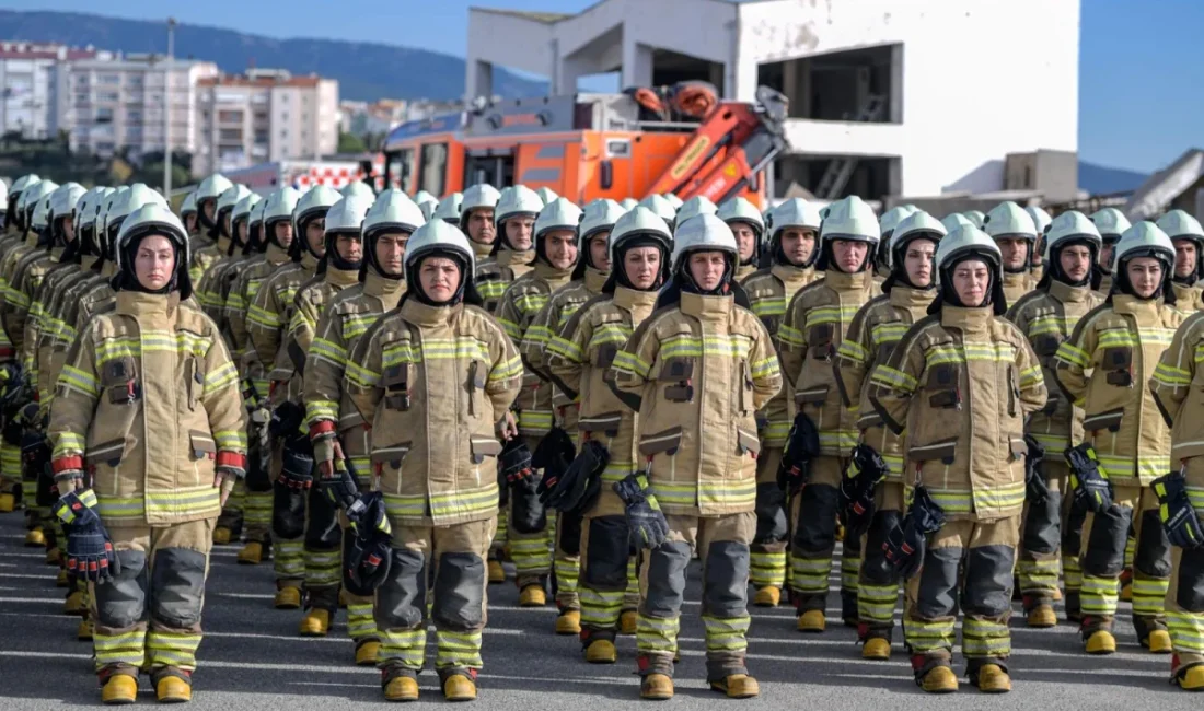 İzmir Büyükşehir Belediye Başkanı Dr. Cemil Tugay, yoğun eğitim sürecini