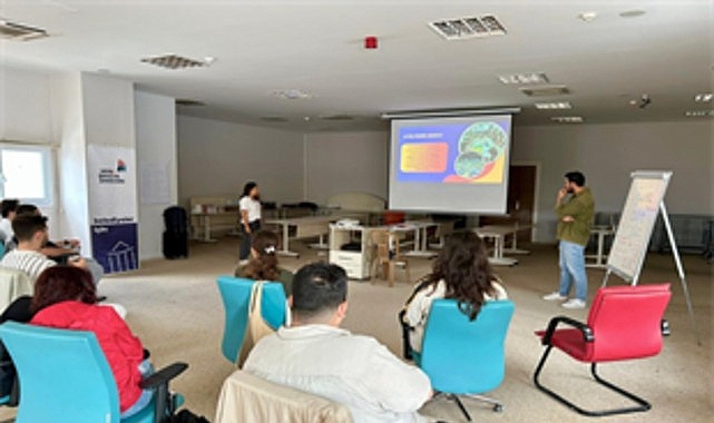 İzmir Büyükşehir Belediyesi, Antalya Büyükşehir Belediyesi ve Eskişehir Büyükşehir Belediyesi’nin