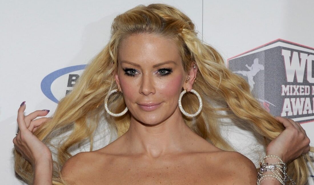 Bir dönemin en ünlü yetişkin film yıldızlarından Jenna Jameson, kişisel