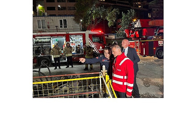 Beyoğlu Ömer Avni Mahallesi Meclis-i Mebusan Caddesi üzerinde bulunan Kabataş