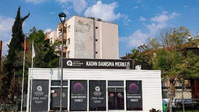 Antalya Büyükşehir Belediyesi Kadın Danışma Merkezi, işitme engelli bireylerle doğru