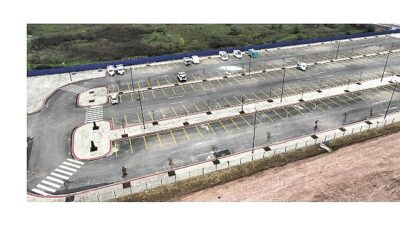 Kocaeli Büyükşehir Belediyesi, şehir içinde yaşanan otopark karmaşasını azaltmak, gelişigüzel