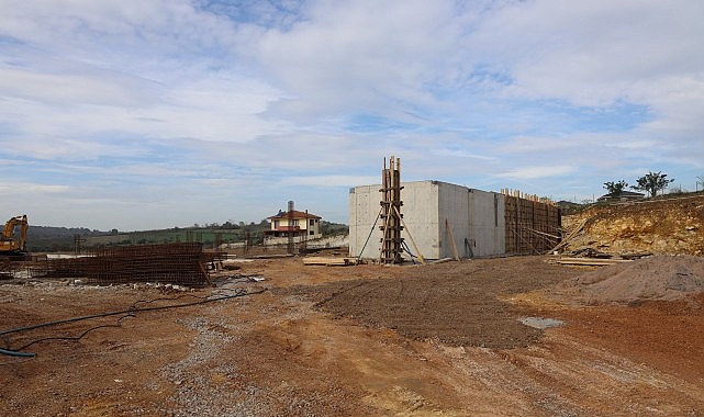 Kocaeli Büyükşehir Belediyesi, Kandıra’nın en önemli kaynaklarından biri olan fındık