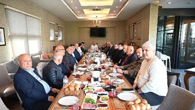 Kemer Kaymakamı Ahmet Solmaz ve Kemer Belediye Başkanı Necati Topaloğlu,