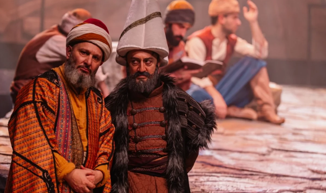 Kocaeli Şehir Tiyatroları, SDKM’de dünya prömiyerini gerçekleştirdi. “Sinan” adlı oyun,