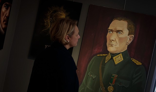 Konak’ta, Ulu Önder Mustafa Kemal Atatürk, sonsuzluğa uğurlanışının 87’nci yılında, çocuklar